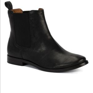 Frye Black Chelsea Boot (Anna)